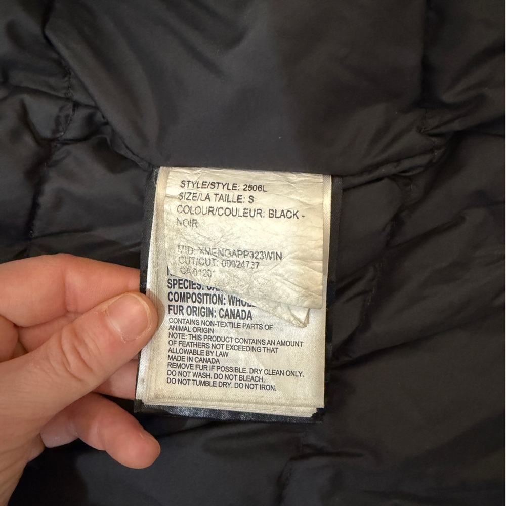 Canada Goose Kensington Parka in Black - Size Small - Picture 6 of 7